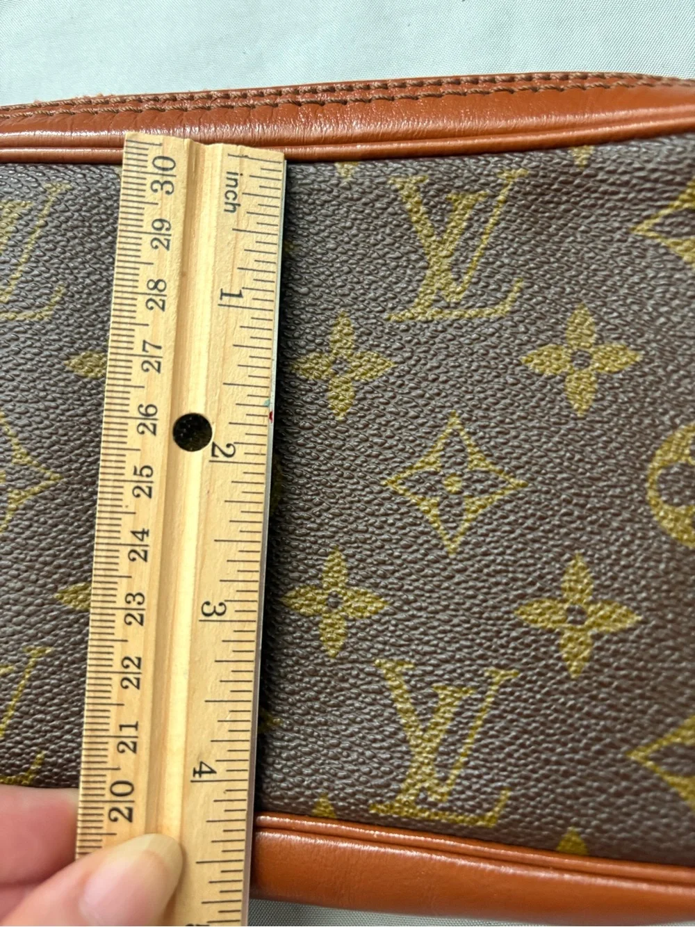 Authentic Louis Vuitton Monogram Pochette Marly Vintage